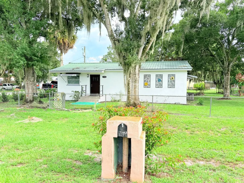 1728 SW 8TH STREET Okeechobee, FL 34974