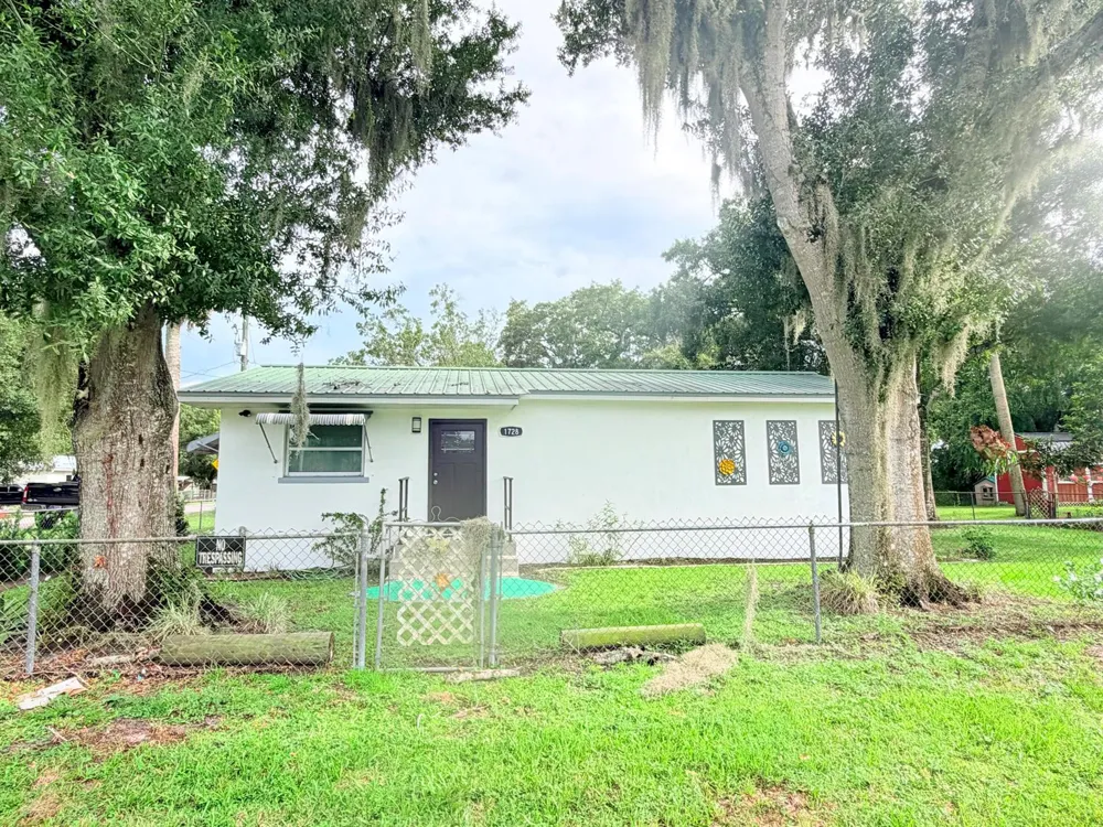 1728 SW 8TH STREET Okeechobee, FL 34974