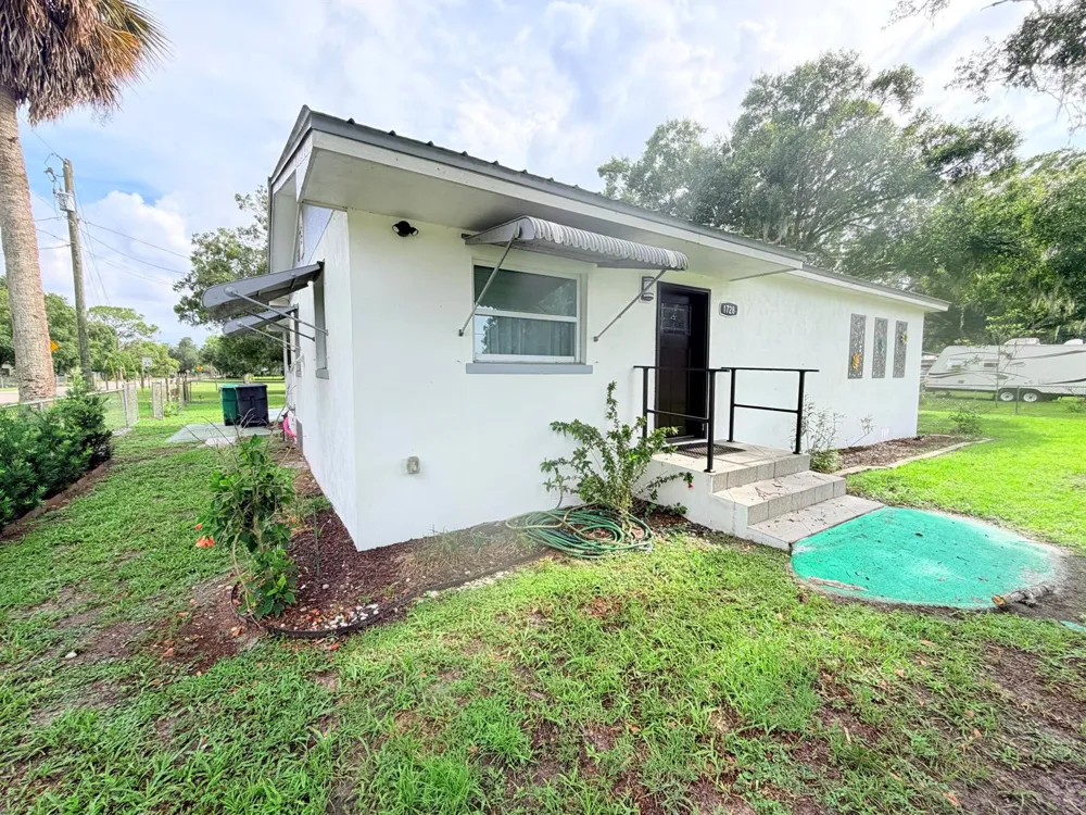 1728 SW 8TH STREET Okeechobee, FL 34974