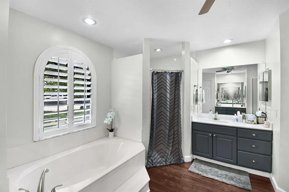 1225 SW Magnolia Bluff Drive Palm City, FL 34990