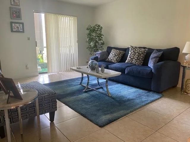 4096 PINE ISLAND ROAD #2110 Sunrise, FL 33351