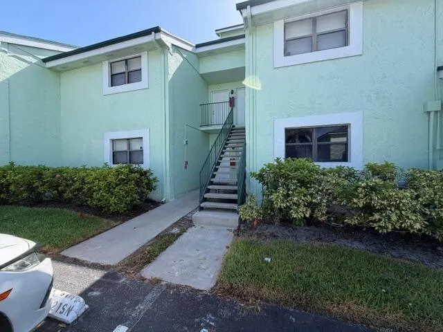 4096 PINE ISLAND ROAD #2110 Sunrise, FL 33351