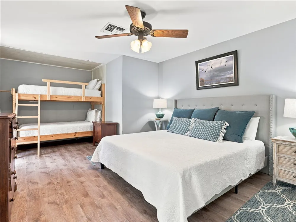 3633 Copano Drive Rockport, TX 78382