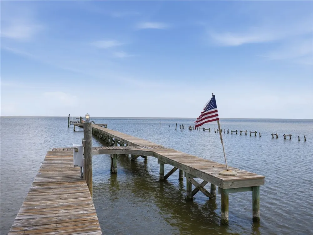 3633 Copano Drive Rockport, TX 78382