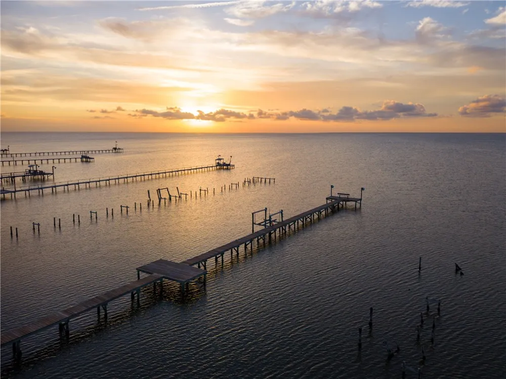 3633 Copano Drive Rockport, TX 78382