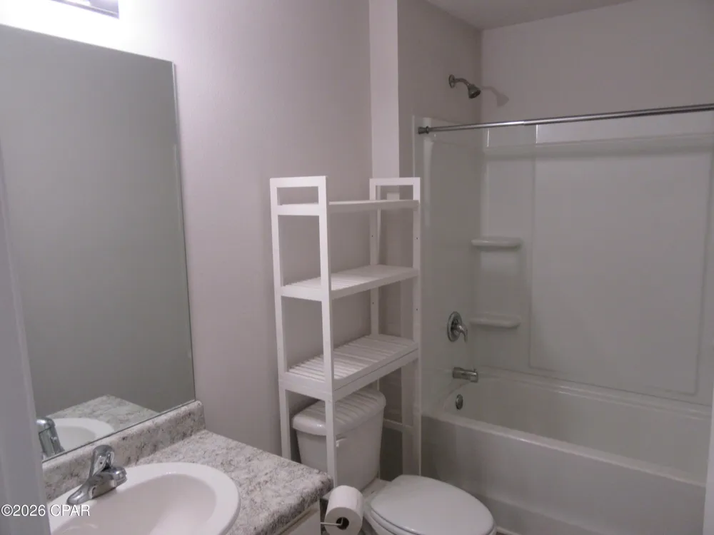 3995 Pioneer Lane Panama City, FL 32404