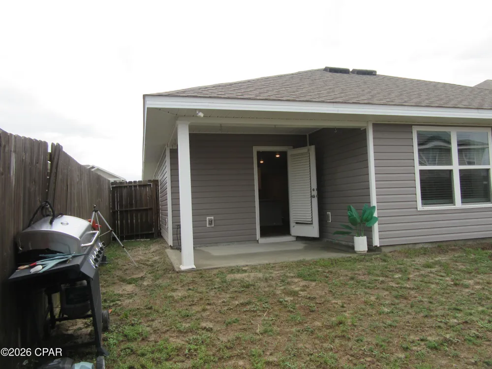 3995 Pioneer Lane Panama City, FL 32404