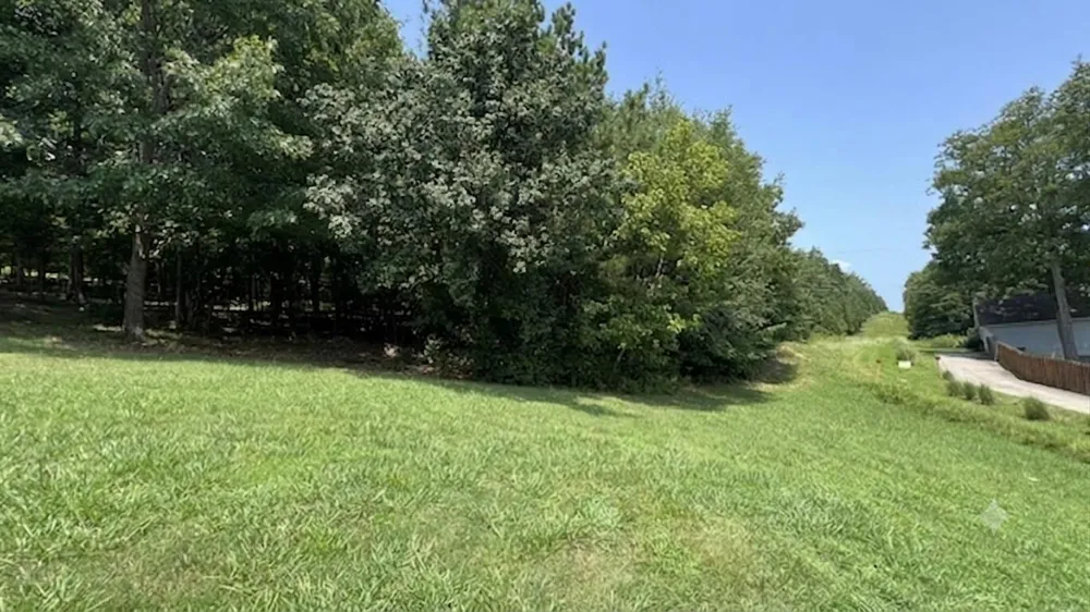 521 NW Benjamin Circle Cleveland, TN 37312
