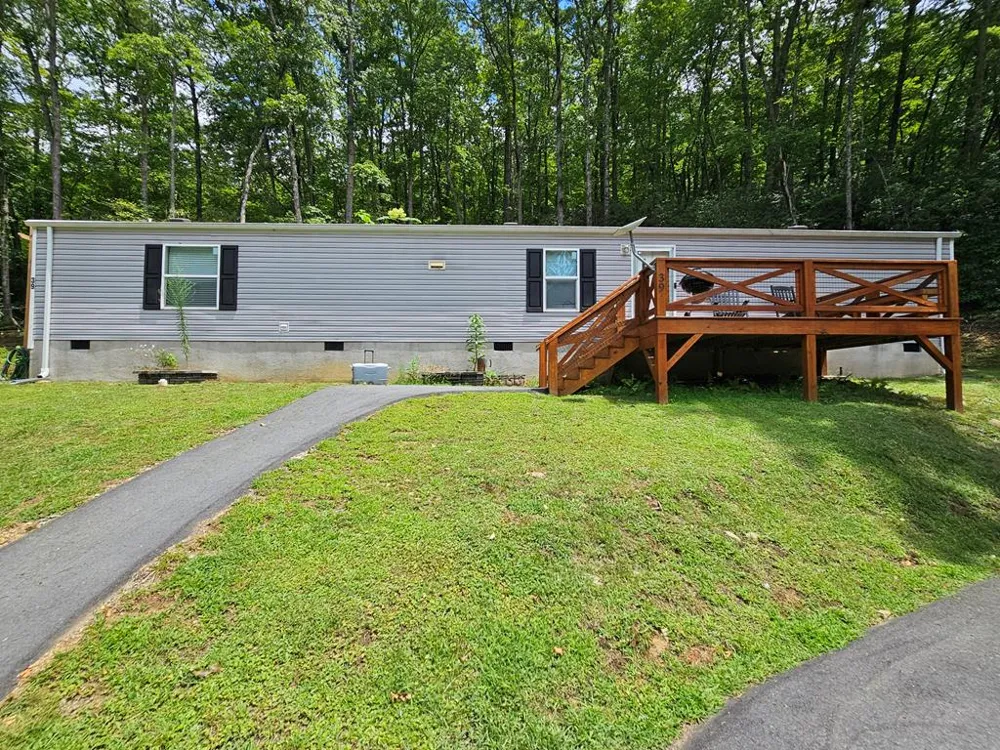 Boulder Court Franklin, NC 28734