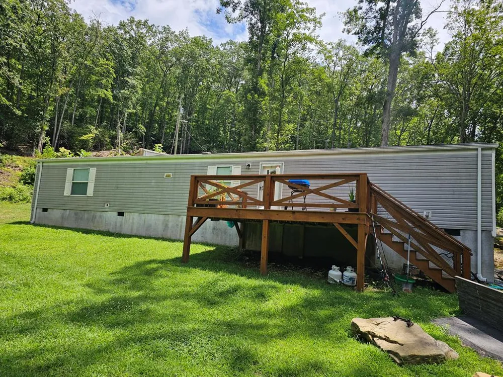 Boulder Court Franklin, NC 28734