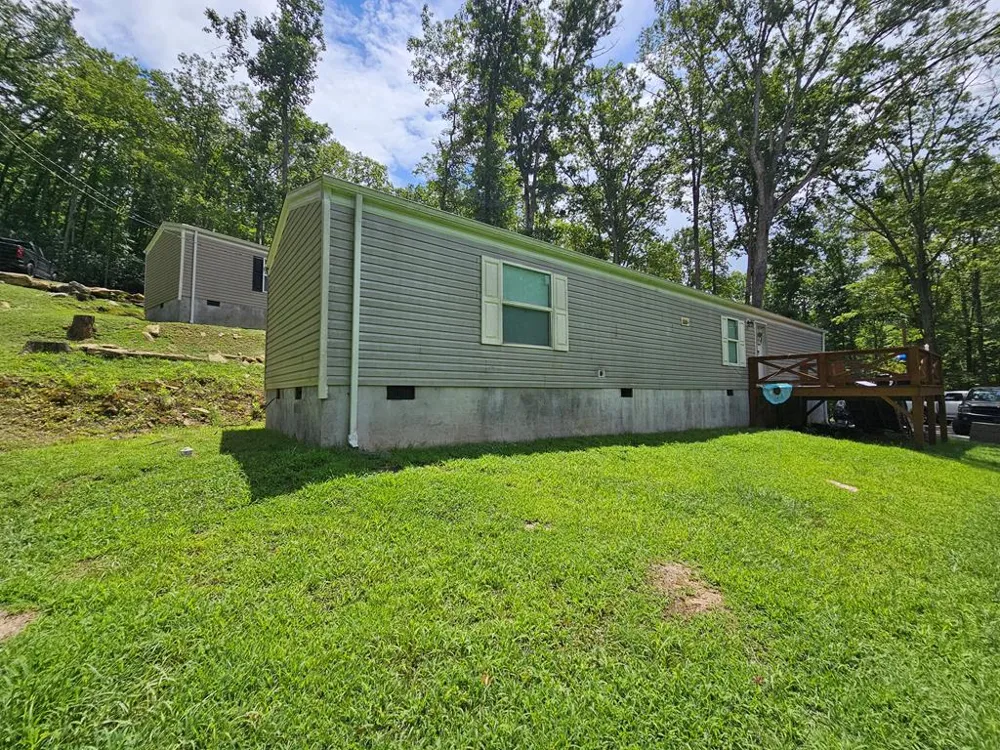 Boulder Court Franklin, NC 28734