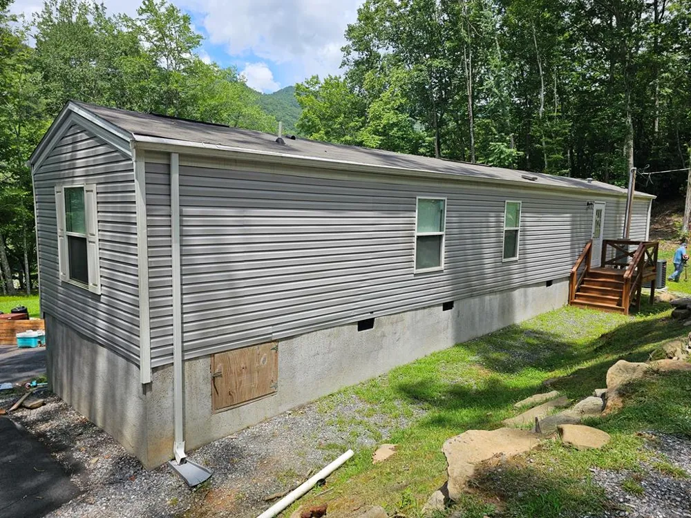 Boulder Court Franklin, NC 28734