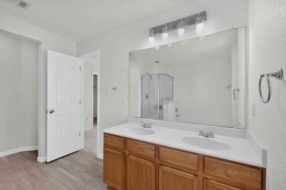 109 Harvest Hill Lane Red Oak, TX 75154
