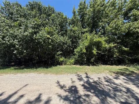 5901 Dove Court