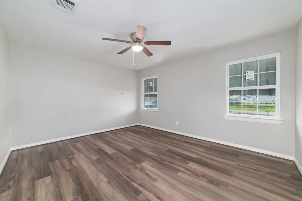 800 E Adoue Street #1/2 Baytown, TX 77520