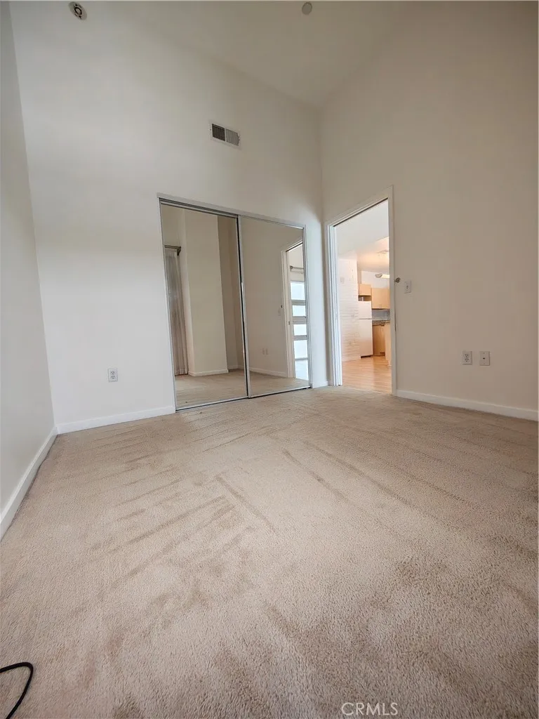 630 W 6th Street #506 Los Angeles, CA 90017