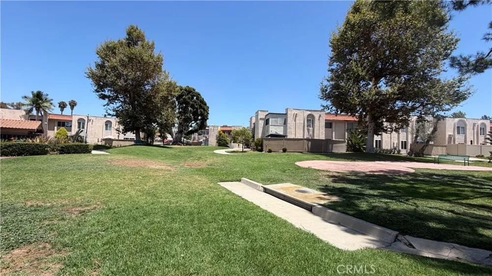 212 S Kraemer Placentia, CA 92870