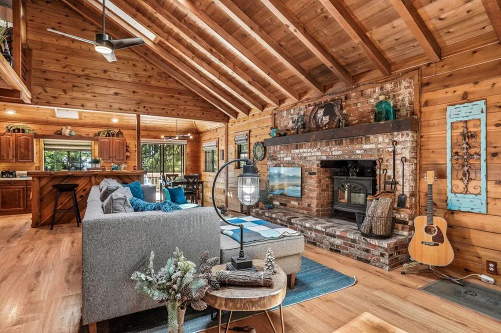 53325 Double View Drive Idyllwild, CA 92549