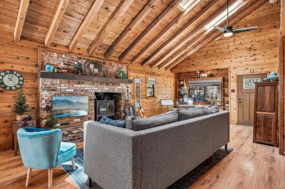 53325 Double View Drive Idyllwild, CA 92549