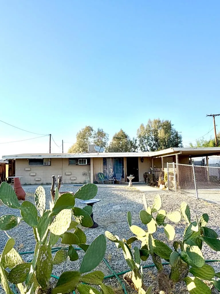 67070 San Mateo Cathedral City, CA 92234
