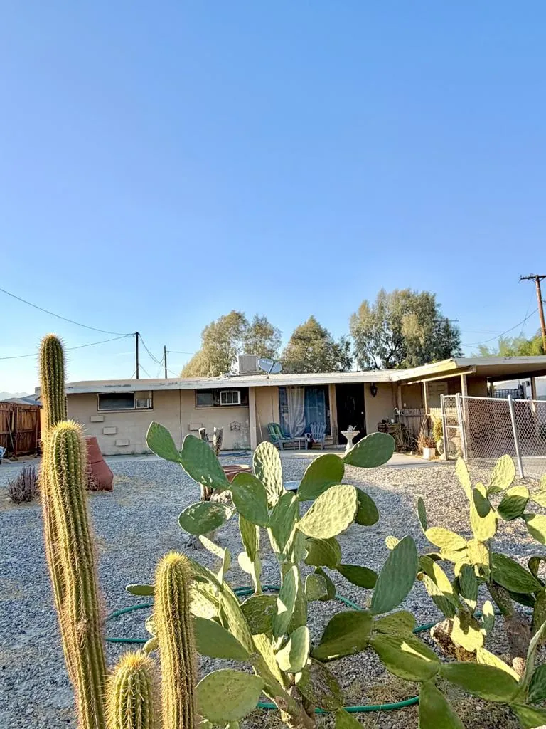 67070 San Mateo Cathedral City, CA 92234