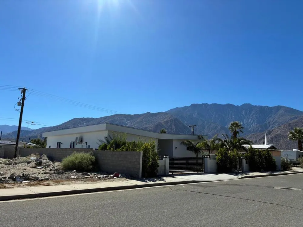 Tramview Road Palm Springs, CA 92262