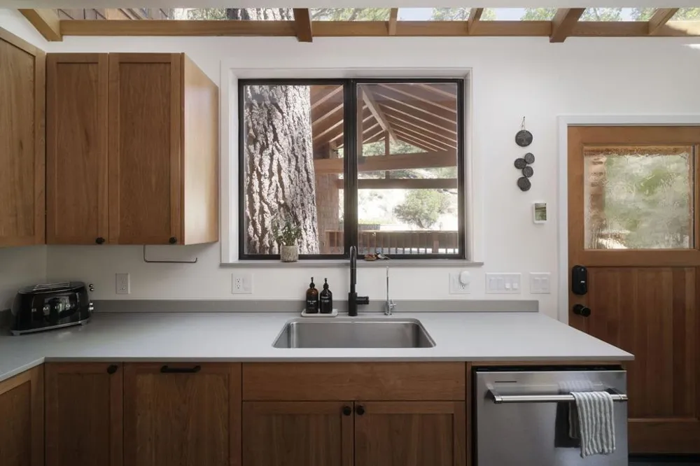 55100 Pine Crest Drive Idyllwild, CA 92549