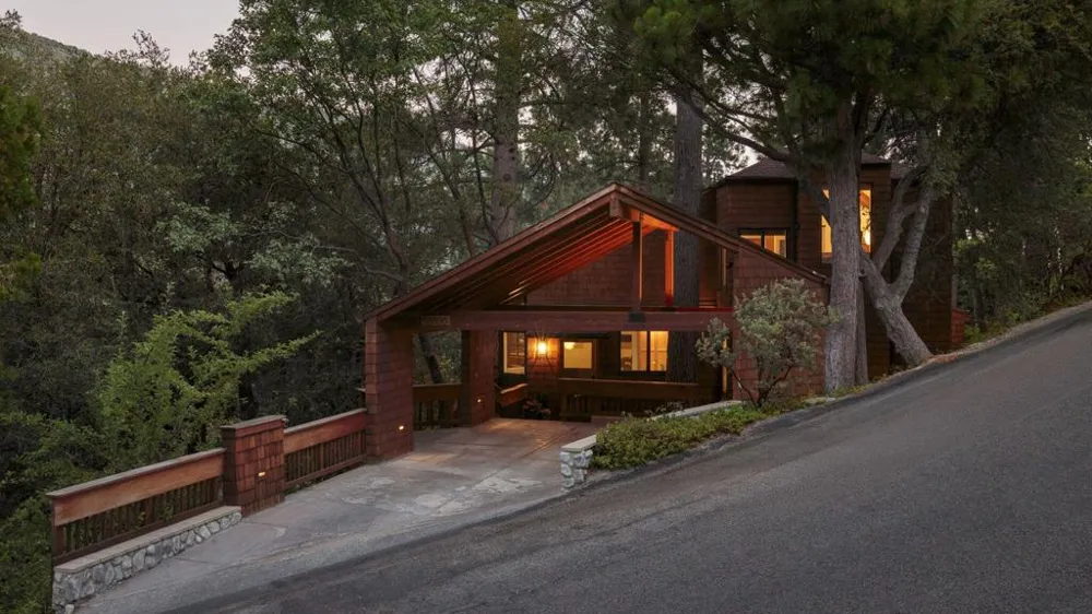 55100 Pine Crest Drive Idyllwild, CA 92549