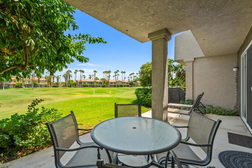 55458 Laurel La Quinta, CA 92253