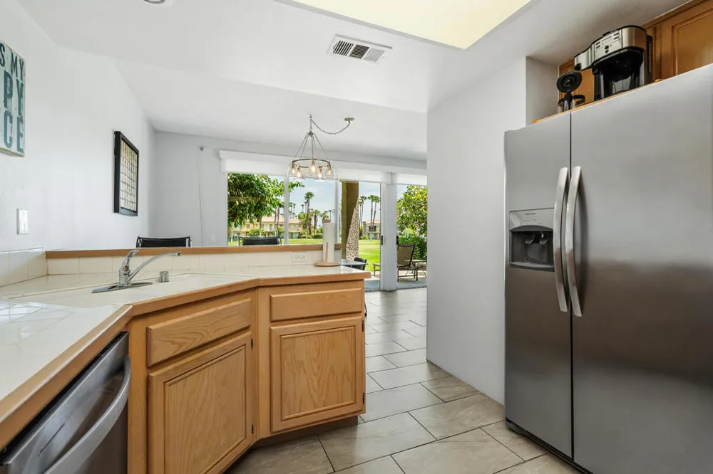 55458 Laurel La Quinta, CA 92253
