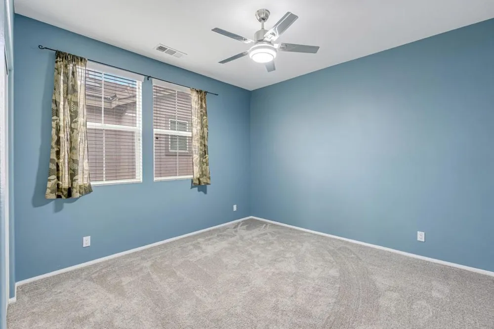 277 Bloomington Avenue #207 Rialto, CA 92376