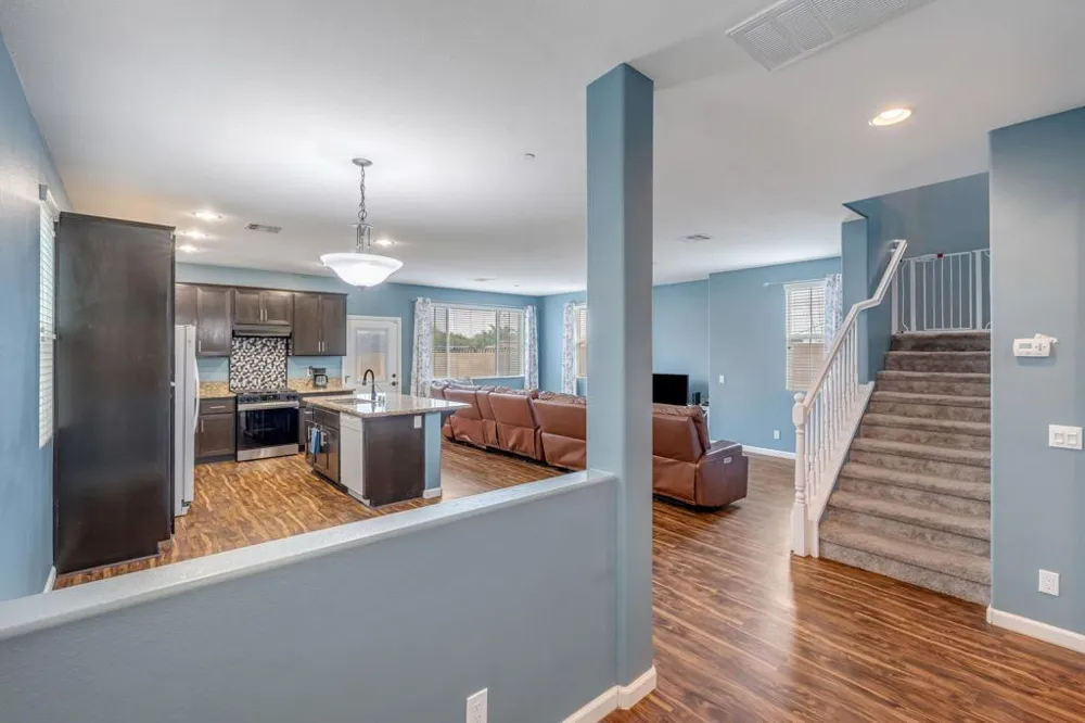 277 Bloomington Avenue #207 Rialto, CA 92376