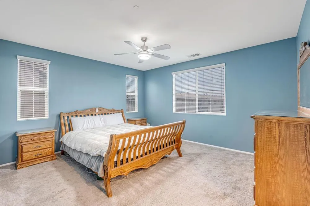 277 Bloomington Avenue #207 Rialto, CA 92376