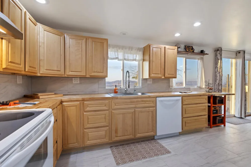 5096 Old Woman Springs Road Johnson Valley, CA 92285