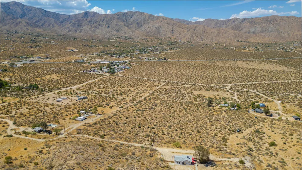 Canyon Road Morongo Valley, CA 92256