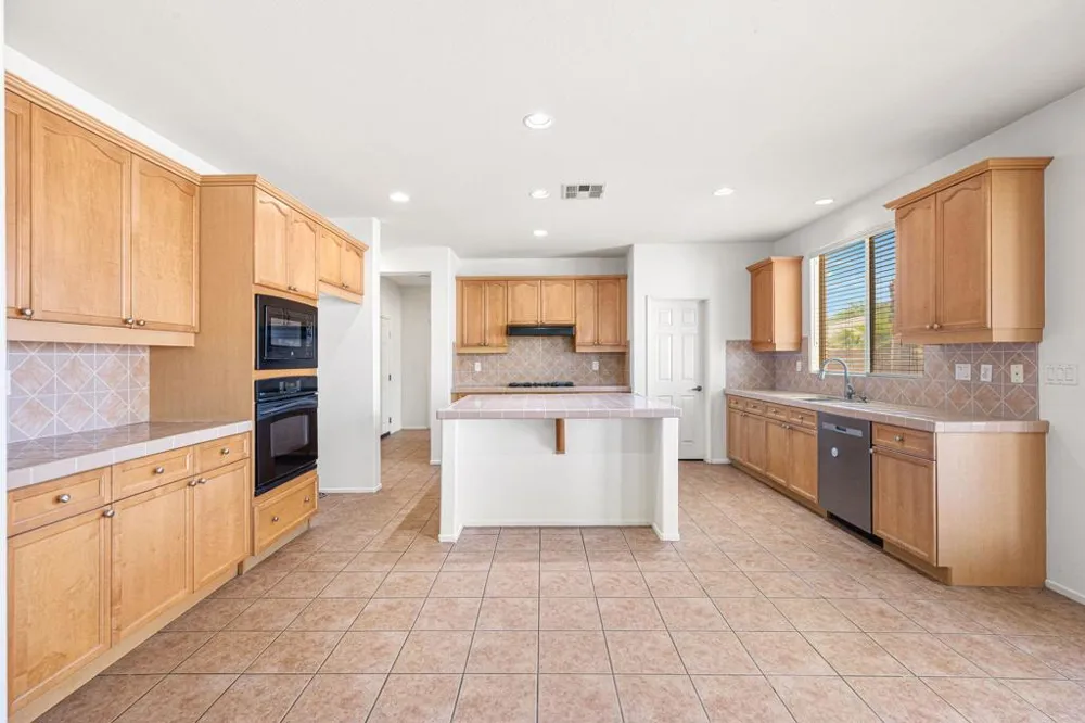 83448 Wagon Road Indio, CA 92203