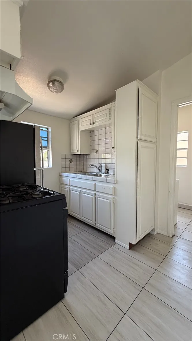 4769 Dozier Street Los Angeles, CA 90022