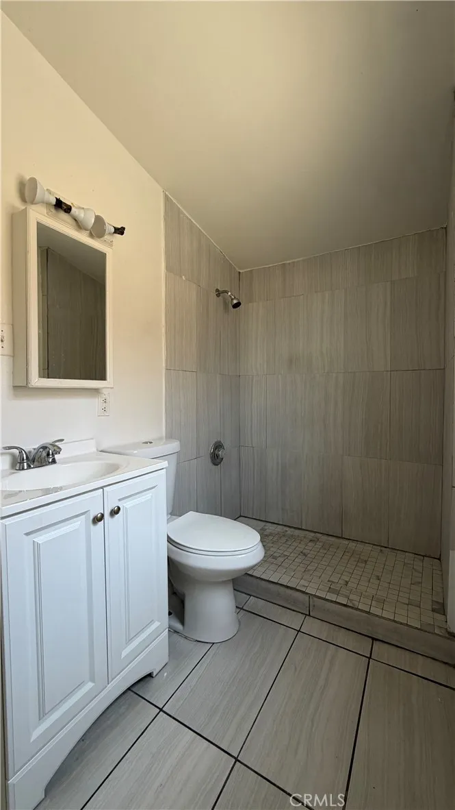 4769 Dozier Street Los Angeles, CA 90022