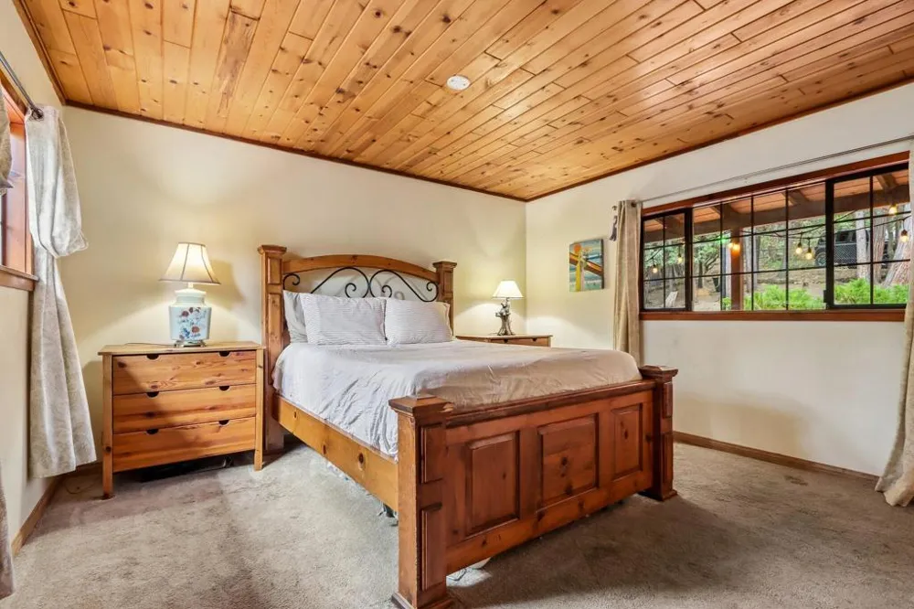 54820 Fern Drive Idyllwild, CA 92549