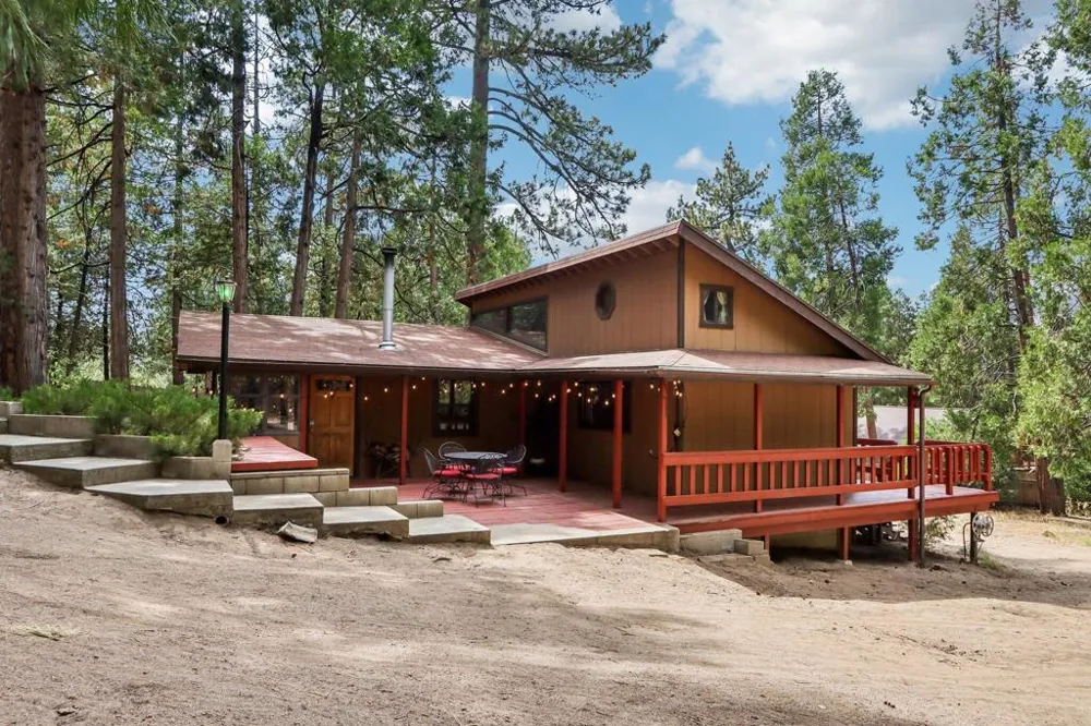 54820 Fern Drive Idyllwild, CA 92549