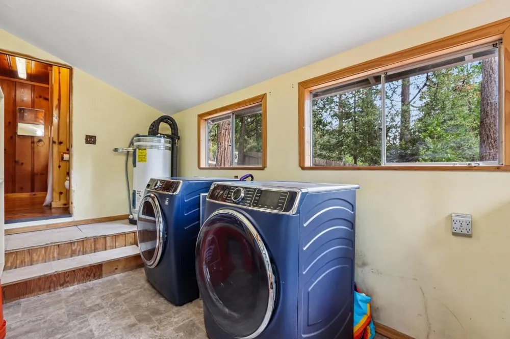 54820 Fern Drive Idyllwild, CA 92549