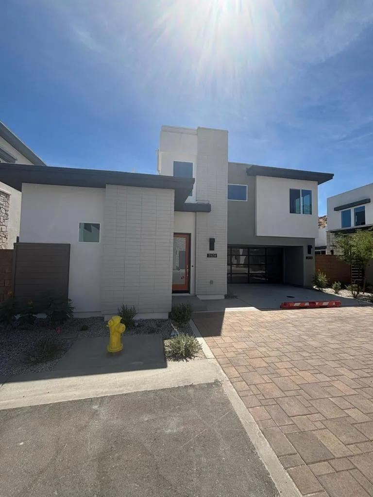 2674 Lavender Lane Palm Springs, CA 92264