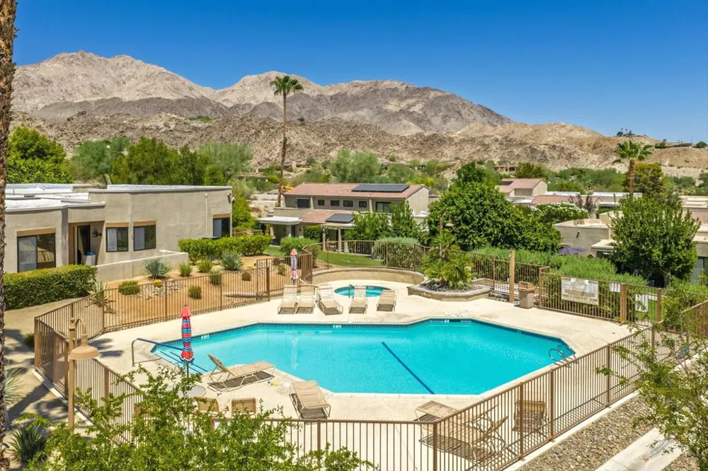 72302 Merry Vale Way Palm Desert, CA 92260