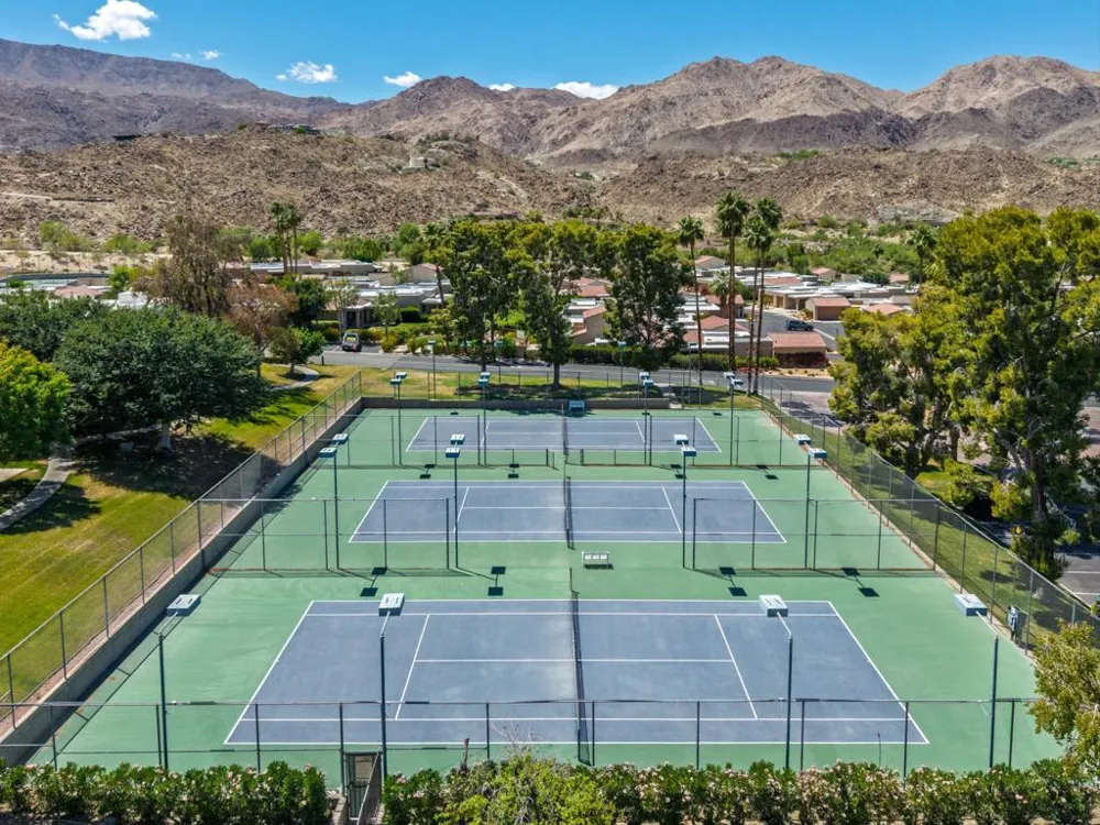 72302 Merry Vale Way Palm Desert, CA 92260
