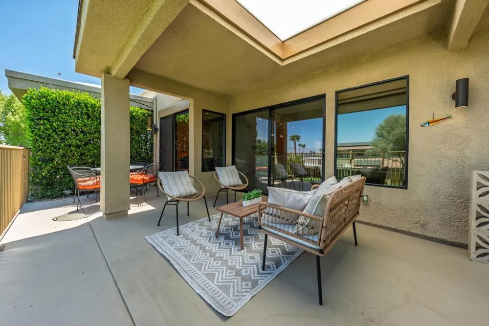 72302 Merry Vale Way Palm Desert, CA 92260