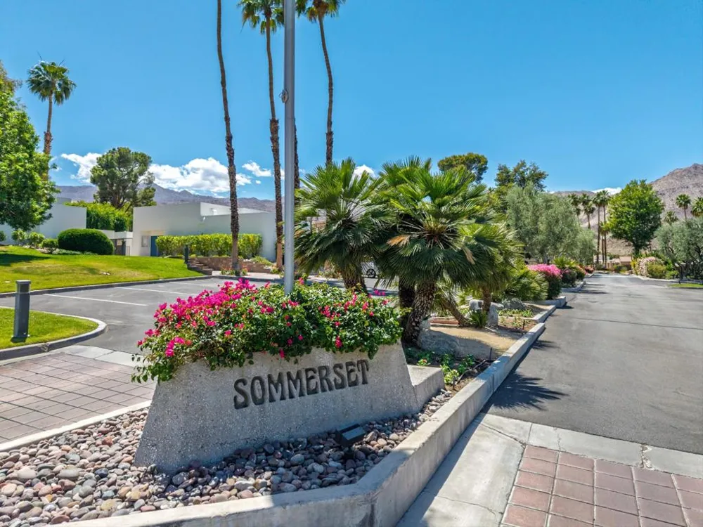 72302 Merry Vale Way Palm Desert, CA 92260