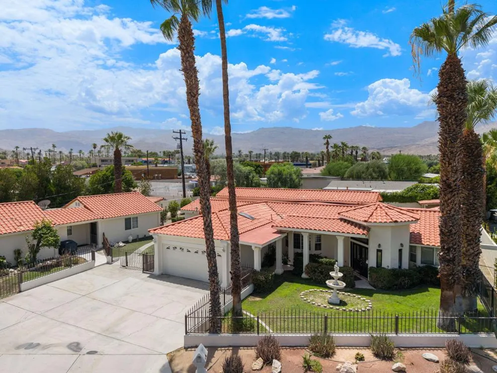 74431 De Anza Way Palm Desert, CA 92260