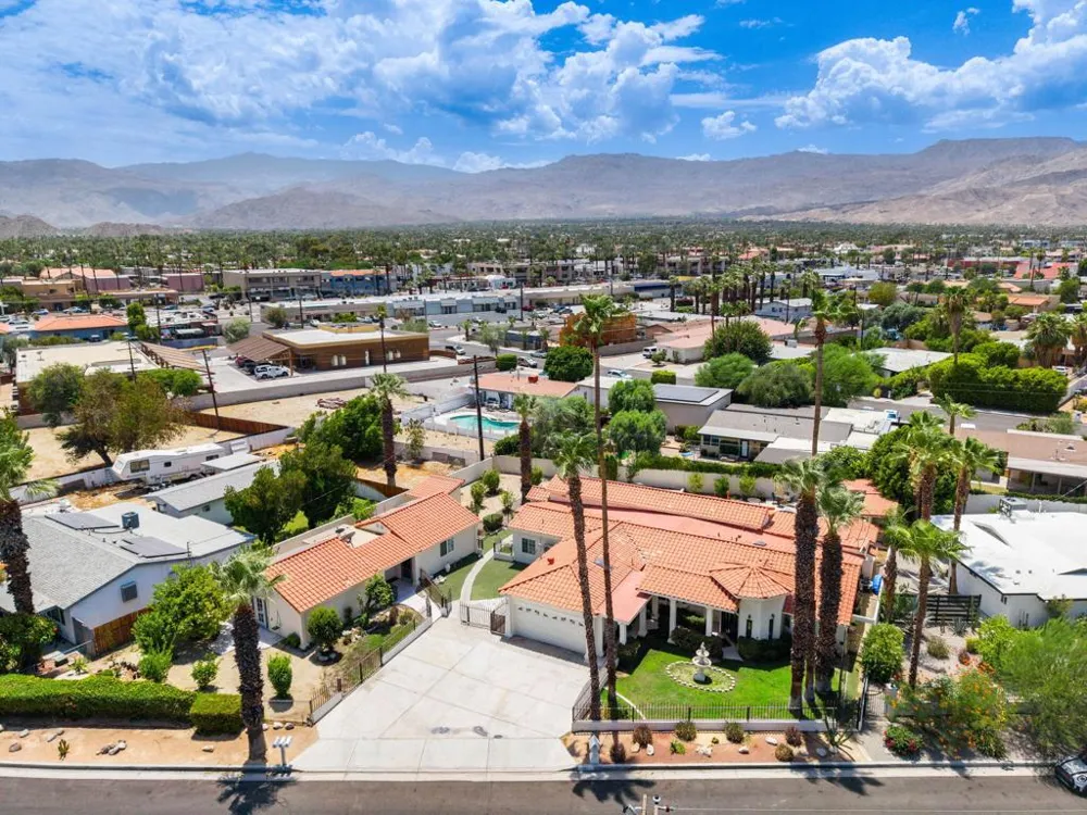 74431 De Anza Way Palm Desert, CA 92260