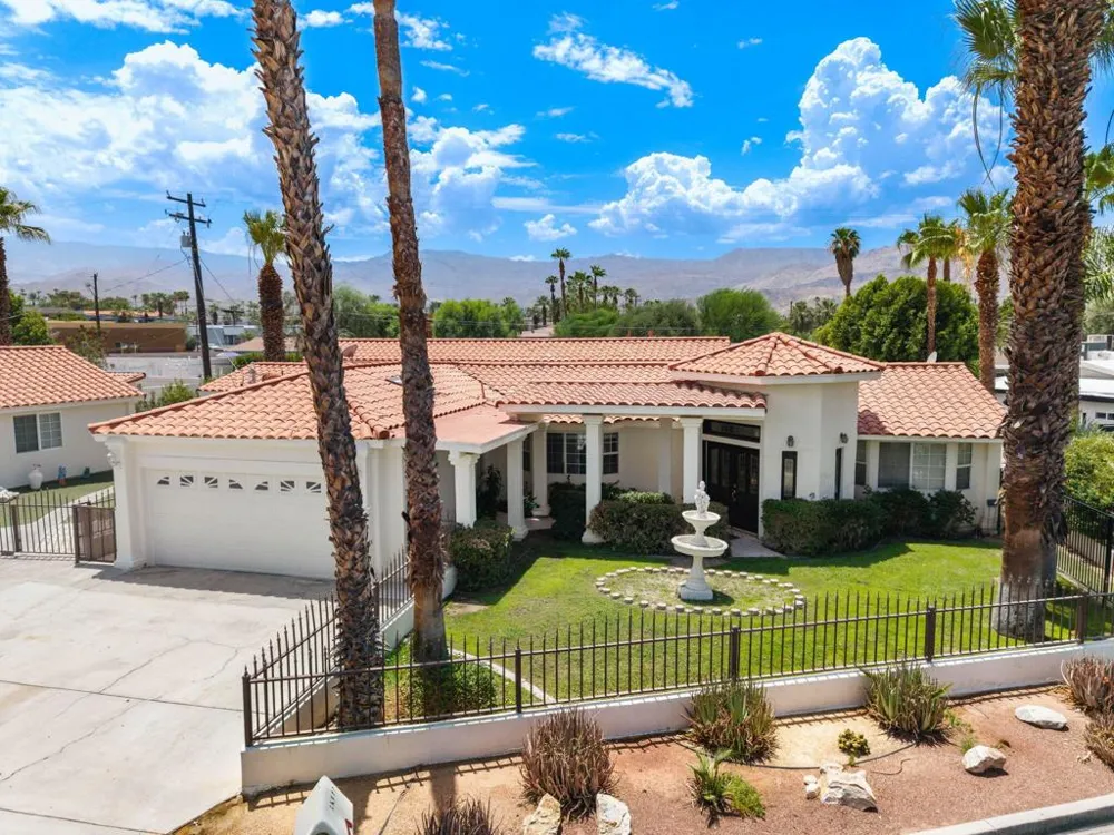 74431 De Anza Way Palm Desert, CA 92260