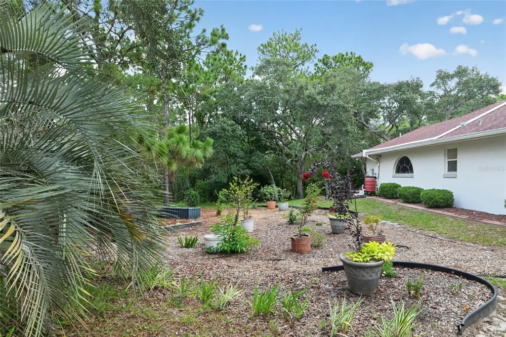 2155 W FIR PLACE Beverly Hills, FL 34465